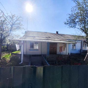 Продам 4 кімнатну квартиру в одноповерховому будинку вул. Січневий Прорив
