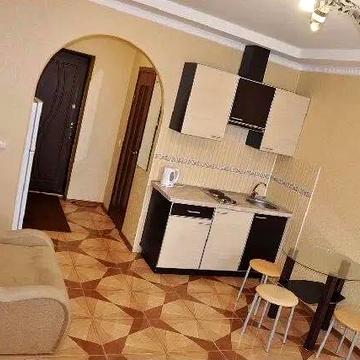 сдам гостинку квартиру