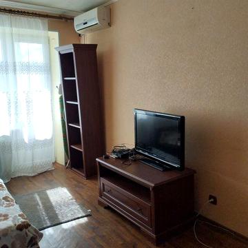 Здається 1 кім квартира на проспекті Науки