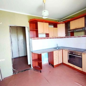 Продаж 2-х кімнатної квартири на 5 Зарічному