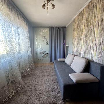 Продам 2к квартиру пр.Александра Поля 82
