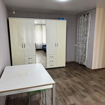 Олексія Вадатурського вул. (Маршала Малиновського), 33