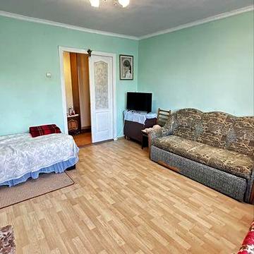 Продається двокімнатна квартира у м. Бориславі