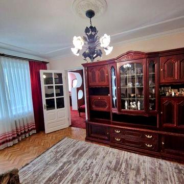 Продам 3 ком.квартиру с ремонтом ул.Калиновая