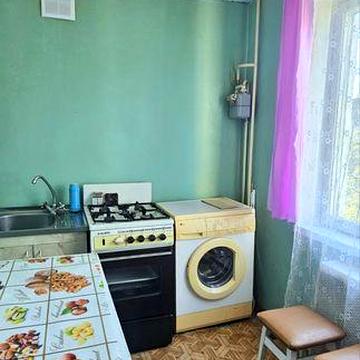 Оренда 1к на 3 поверсі/5  Космос, вул. Зак.Легіонів