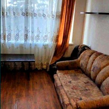 Здам 1-кімнатну квартиру з меблями та технікою, індивід газове опалення,1 поверх,тихий двір.Поруч магазин школа садочок.Передмістя Дніпра