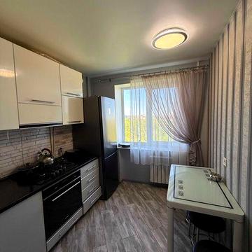 Продаж 2-к квартири в цегляному будинку | р-н автовокзалу