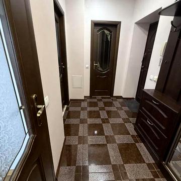 Продаж квартири новобудова ремонт меблі Шевченківський район