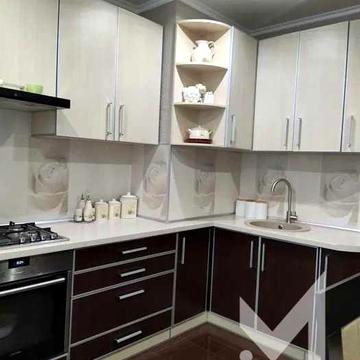 Продам 2 квартиру Центр, новострой, газифицирован, матро Научная (22728)