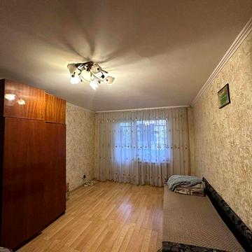 Сдам квартиру в Луцьку від власника працюючої дівчини.