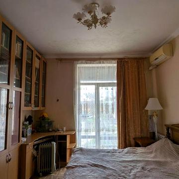Квартира 3-кімнатна вул. Свободи