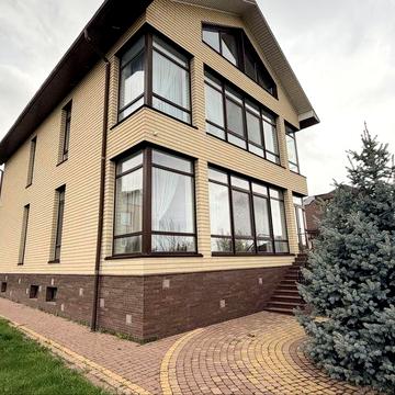 Оренда будинку для сім’ї з дітьми та домашніми улюбленцями)
