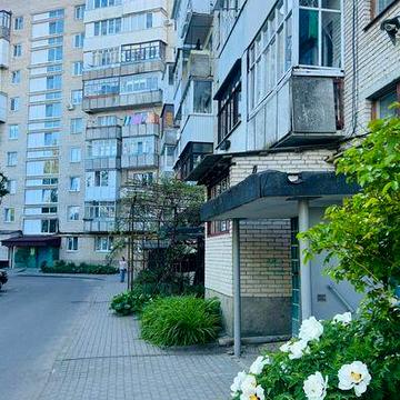 Двокімнатна квартира в чудовій локації на Соборності, 35