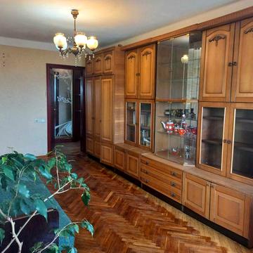 Батыева гора. Ратушного, 5. Оренда дво-кімнатної квартири.