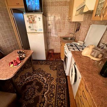 Центр м.Золотонрша