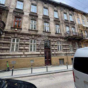 Продаж 3-кімнатної квартири по вул. Чернігівська