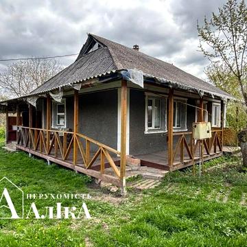 Продам будинок неподалік міста