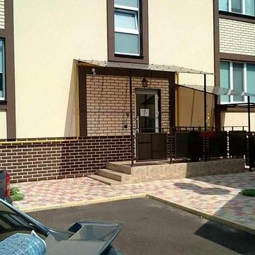 Здам 2 кімнатну квартиру 75м2 Таунхаус, закрита територія, стоянка. Власник