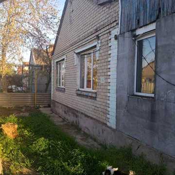 Продам Дом 102 квадра земля 9 соток  на трассе выкопан под фундамент