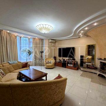 Автономний маєток 307м² з басейном та SPA — вул. Ризька, Шевченківський