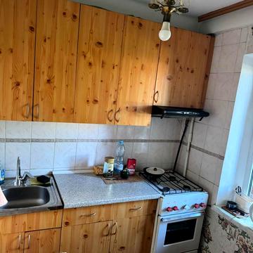 Жмеринська вул., 4