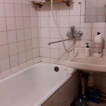 2-к. квартира район ТРК Украина, Салтовка. 21500. Срочно