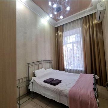 Мала Арнаутська вул., 12
