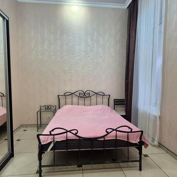 Мала Арнаутська вул., 15