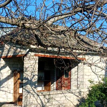 Продам будинок під ремонт