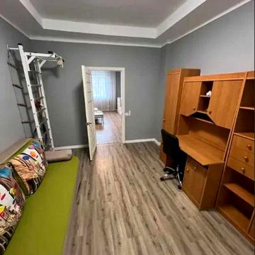 У продажу затишна 2к. квартира, пр-т С. Нігояна, 74