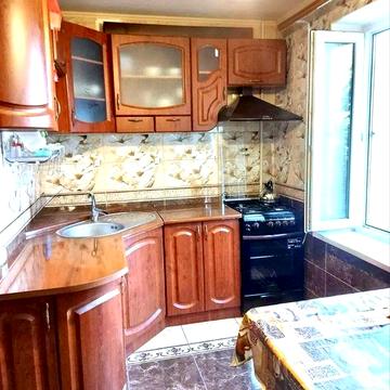 Продаж затишної 2-кімнатної квартири в центрі міста