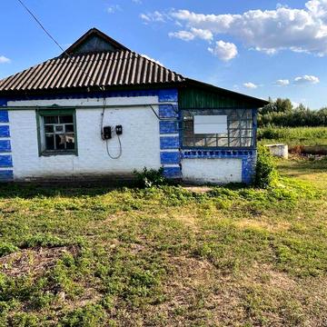 Продам будинок . 0999258527