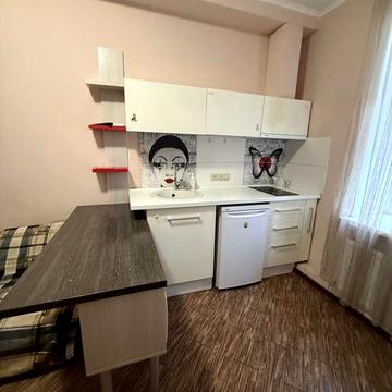 Сдам 1ком. в районе пр.Науки Цена с коммунальными