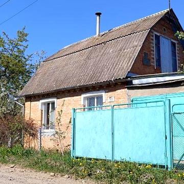 Продам дачний будинок