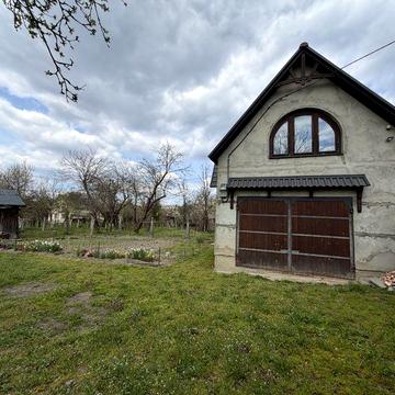 Дачний будинок ( гараж) коп. Клепарів. Брюховицька + 6 сот