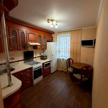 Продам 2 к. Квартиру, пр.Леси Украинки(Пушкина)