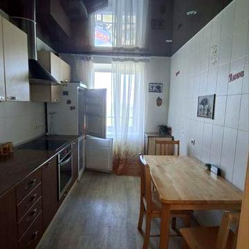 Видова 3х кімнатна квартира, І.Сірка