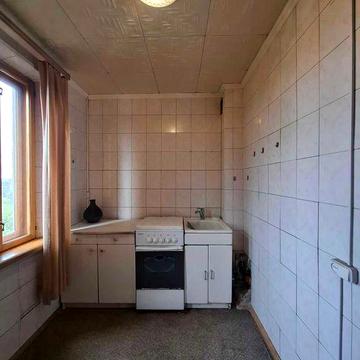 Продам 1 комн квартиру метро Студенческая