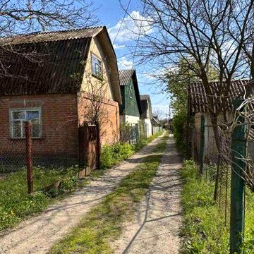 Дача у тихому та зеленому районі, м-н Вороніно, БЕЗ КОМІСІЇ АН
