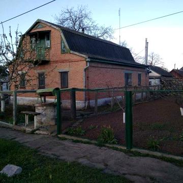 Продам цегляний будинок 100/120 м2.