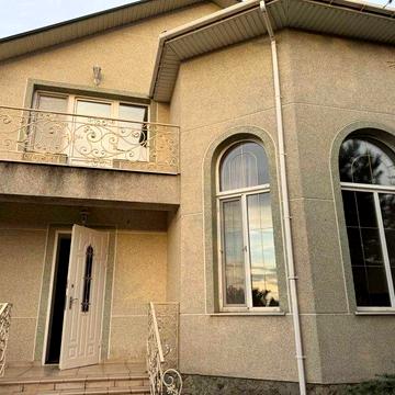Будинок в Совіньйоні за Суперціною.