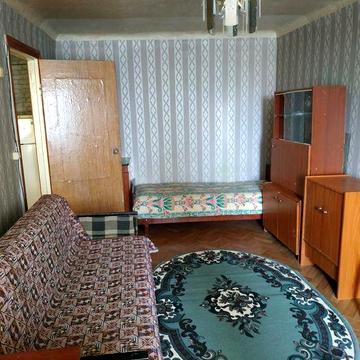 1 кімнатна квартира в Змієві.