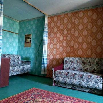 Продам крупногабаритную однокомнатную квартиру в Корабельном районе