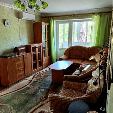 Продаётся 2 х ком ул Тесленко дом 1
