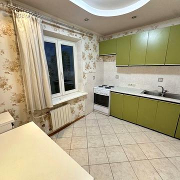 Оренда 2к кіартири вул. Срібнокільська 1/2 Позняки