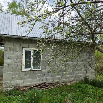 Продається дачний будинок