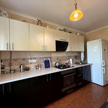 Продаж 3 кімнатної квартири