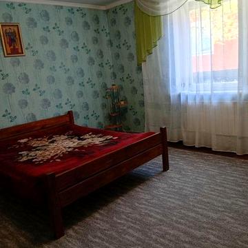 Здам будинок сімейній парі без дітей та тварин на довготривалий термін в с.Бузова Бучанський р-н Київська обл.