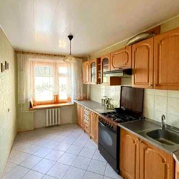 4-кімнатна квартира 15й мкрн