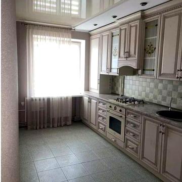 Продам 3-к квартиру в центрі міста